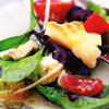 Пикантный рыбный салат с фетой и оливками