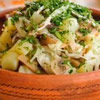 Картофельный салат с грибами и травами