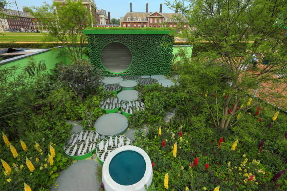 Сад в категории 'Space to Grow' , состоящий из бобовых растений “The Seedlip Garden”