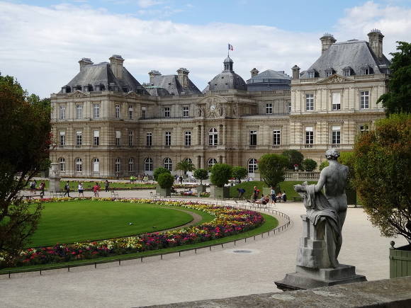 Люксембургский сад, дворец