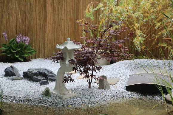Японский сад Уединение