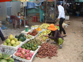 Питахайя на рынке во Вьетнаме
